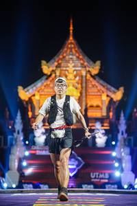 BIB: 92212
                            <button type="button" onclick="openModal(22644365)" class="btn btn-primary btn-sm float-right btn-popup" data-toggle="modal" data-target=".modal-high-quality">
                        <i class="fas fa-shopping-cart"></i> Add to Cart
                    </button>
                                            <button type="button" onclick="isThisMe(22644365, true)" class="btn btn-success btn-sm float-right btn-popup btn-isme hidden" data-toggle="tooltip" data-placement="bottom" title="นี่คือรูปของคุณใช่ไหม คลิกที่นี่เพื่อเอาเข้าอัลบั้ม">
                        <i class="fas fa-plus"></i> Add to album
                    </button>
                    <button type="button" onclick="isThisMe(22644365, false)" class="btn btn-warning btn-sm float-right btn-popup btn-isnotme hidden">
                        <i class="fas fa-ban"></i> Remove from album
                    </button>